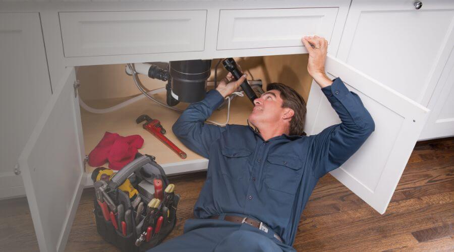 Expert burst pipe repair services in Clatonia, NE
